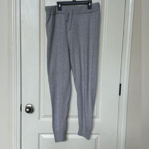 Banana Republic 100% cashmere joggers Size Medium Light Grey
